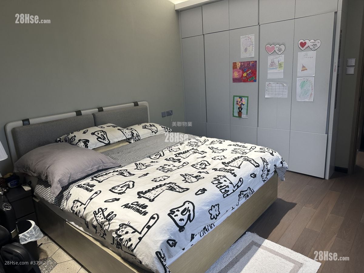 One Beacon Hill Sell 3 Bedrooms 1,101 ft²