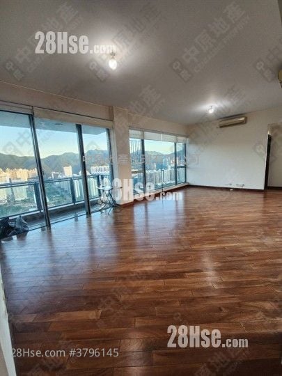 The Palazzo Sell 4 Bedrooms 1,555 ft²