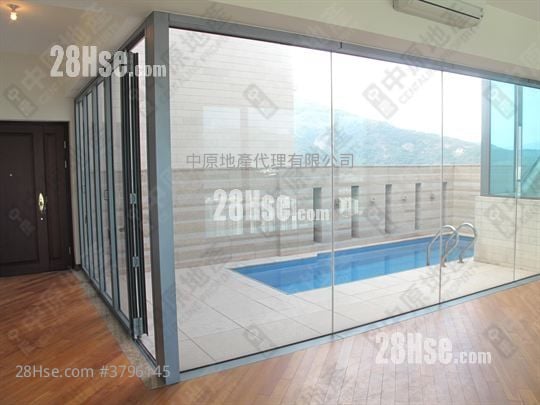 The Palazzo Sell 4 Bedrooms 1,555 ft²