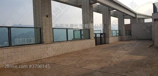 The Palazzo Sell 4 Bedrooms 1,555 ft²