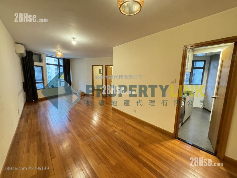 Hollywood Terrace Sell 2 Bedrooms , 1 Bathroom 631 ft²