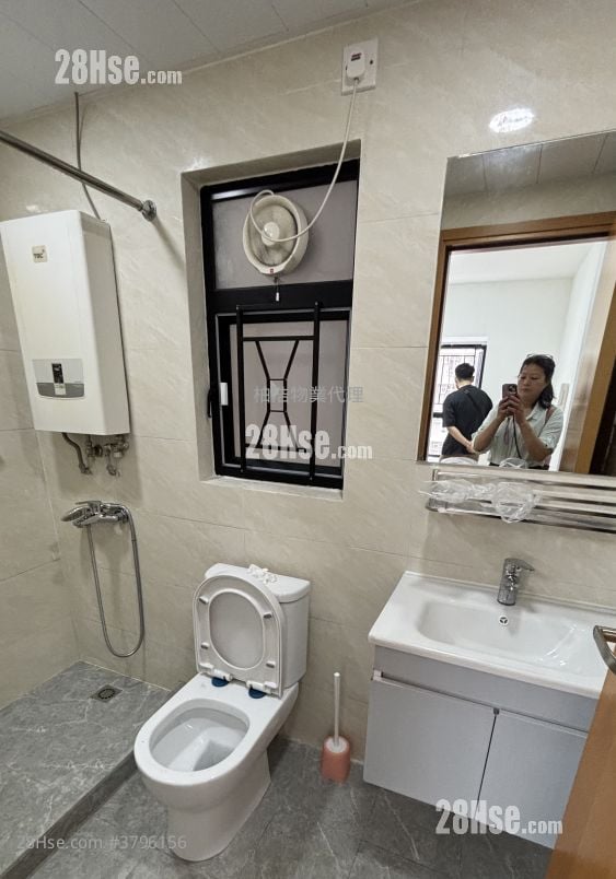 Lai Bo Garden Rental 2 Bedrooms , 1 Bathroom 404 ft²