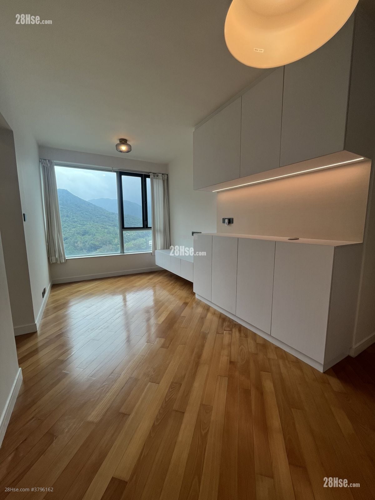 Coastal Skyline Rental 2 Bedrooms , 1 Bathroom 490 ft²