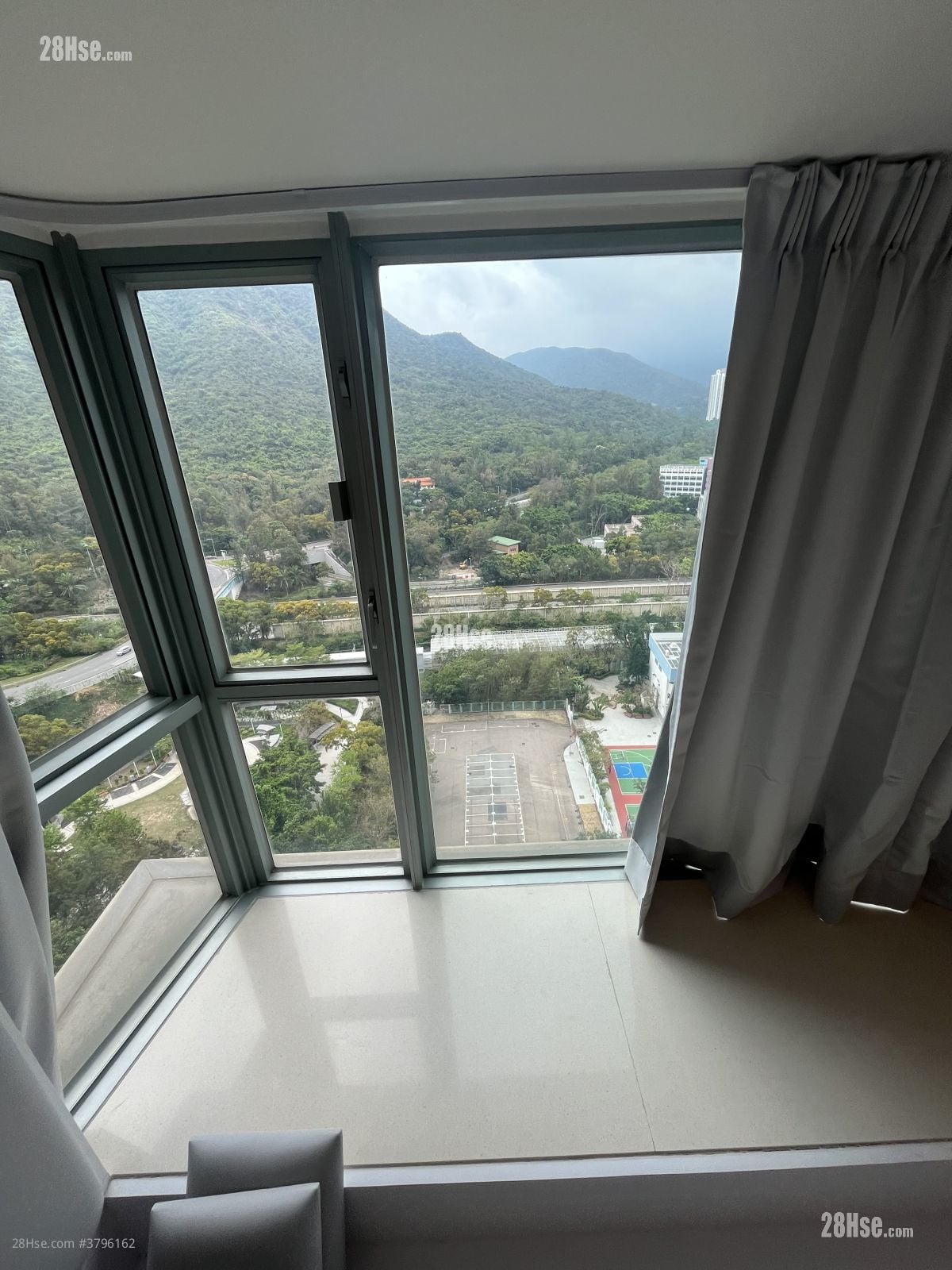 Coastal Skyline Rental 2 Bedrooms , 1 Bathroom 490 ft²