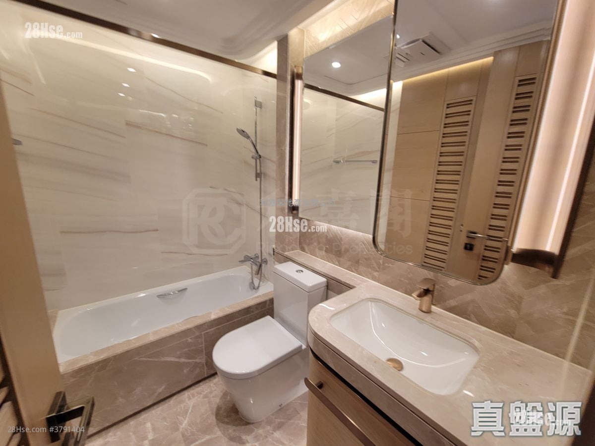 Grand Central Sell 1 Bedroom , 1 Bathroom 333 ft²