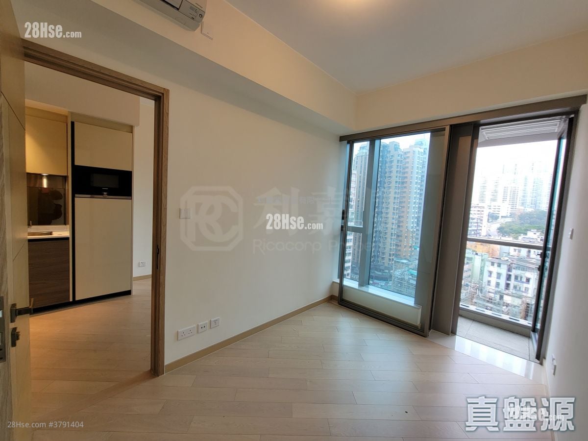 Grand Central Sell 1 Bedroom , 1 Bathroom 333 ft²