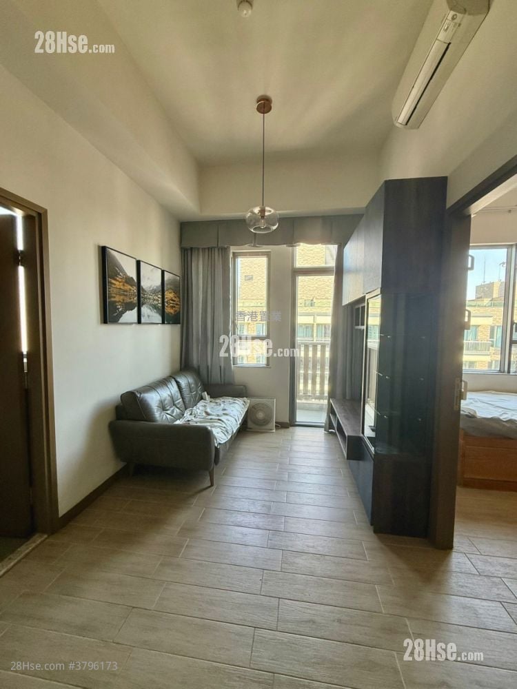 Astoria Crest Sell 1 Bedroom , 1 Bathroom 299 ft²