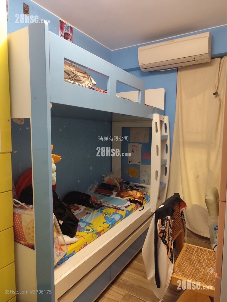 村屋 售盘 700 平方尺