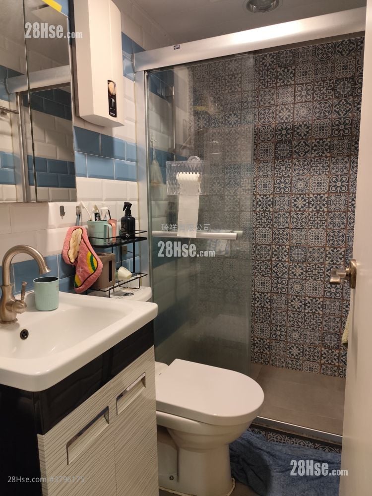 村屋 售盘 700 平方尺