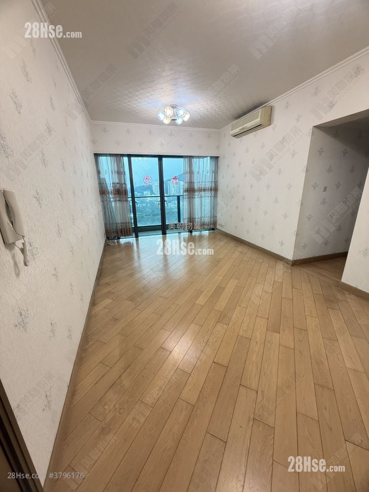 Yoho Midtown 租盘 4 房 , 3 浴室 1,026 平方尺