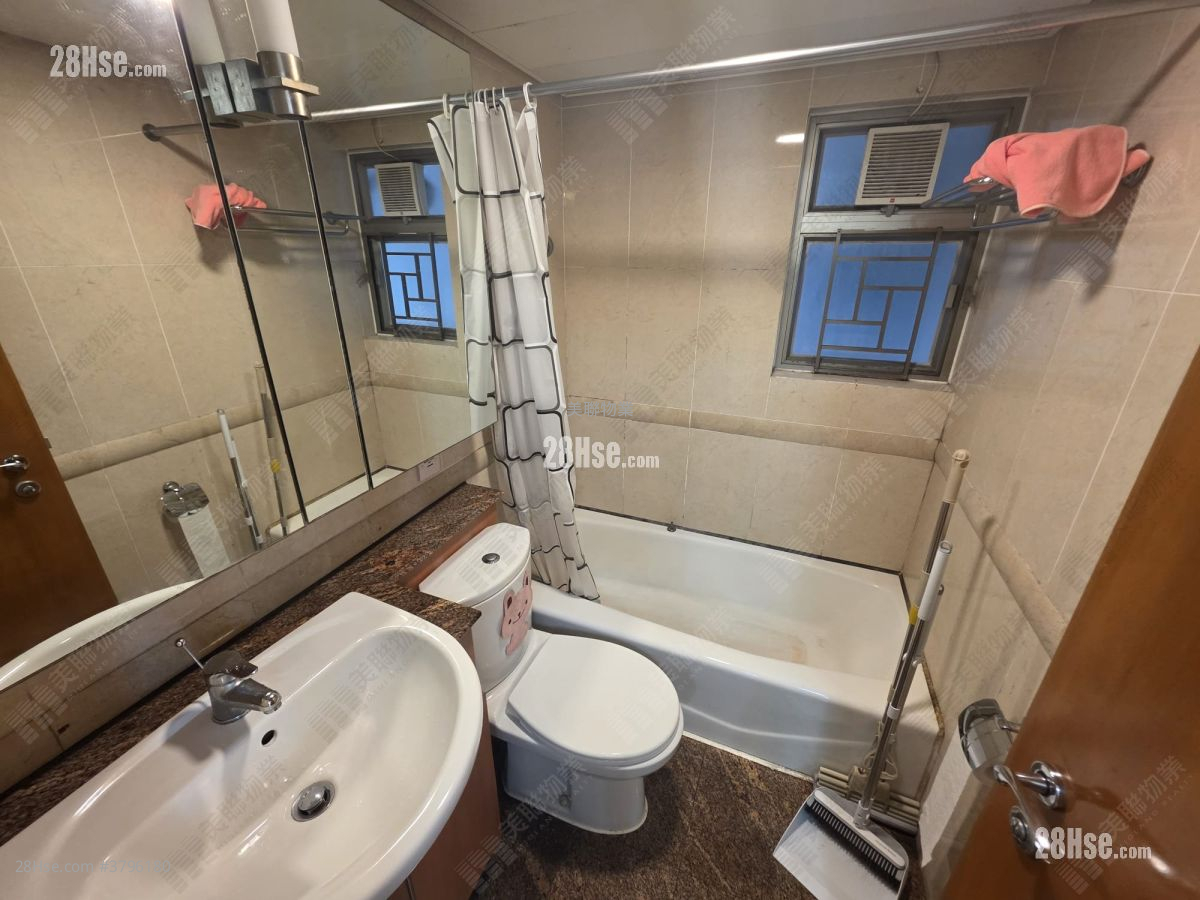 Park Central Rental 384 ft²