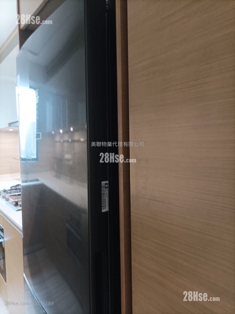 8 Lasalle Rental 3 Bedrooms , 3 Bathrooms 1,020 ft²