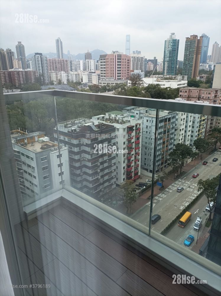 8 Lasalle Rental 3 Bedrooms , 3 Bathrooms 1,020 ft²