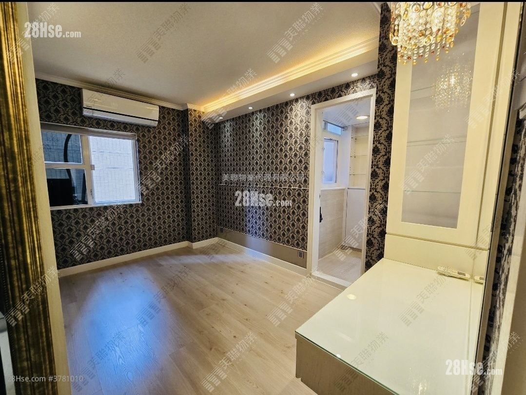 美孚新邨 售盘 2 房 670 平方尺