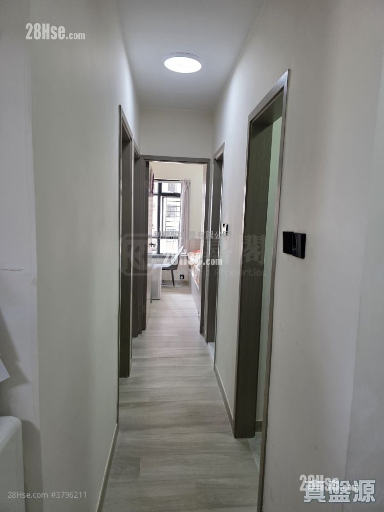 新港城 售盘 3 房 , 2 浴室 519 平方尺