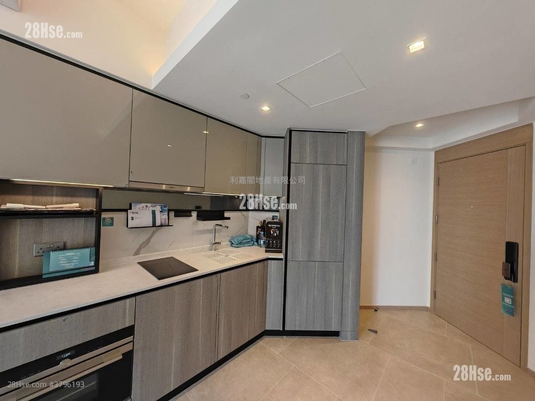 The Yoho Hub Sell 2 Bedrooms , 1 Bathroom 467 ft²