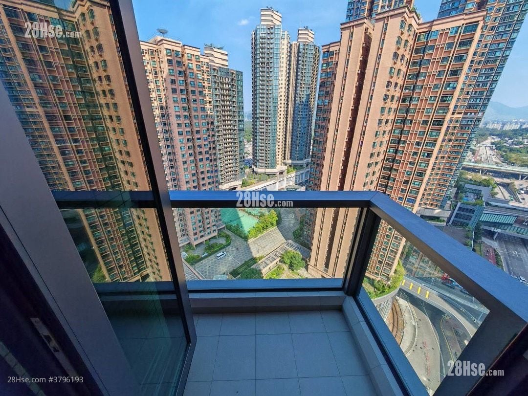 The Yoho Hub Sell 2 Bedrooms , 1 Bathroom 467 ft²