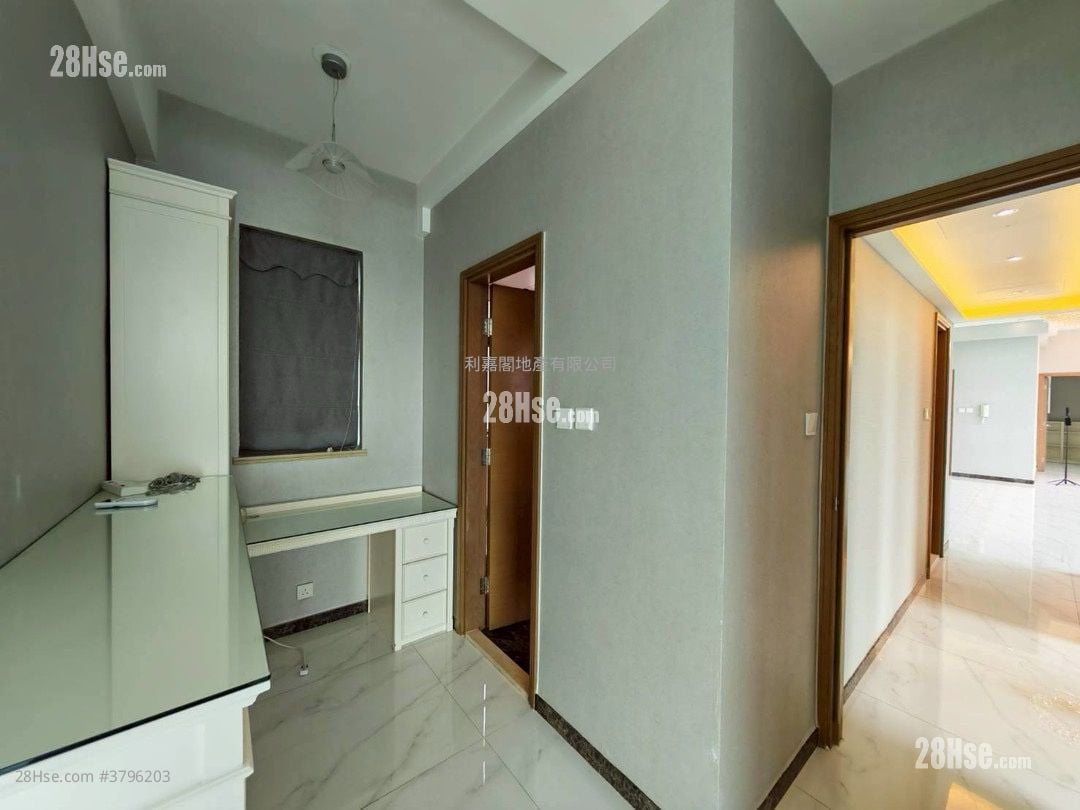 Yoho Midtown 租盘 4 房 , 3 浴室 1,231 平方尺