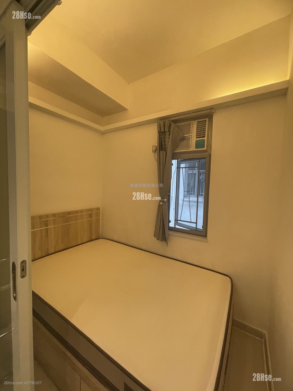 Chinese Mansion Rental 1 Bedroom , 1 Bathroom 170 ft²