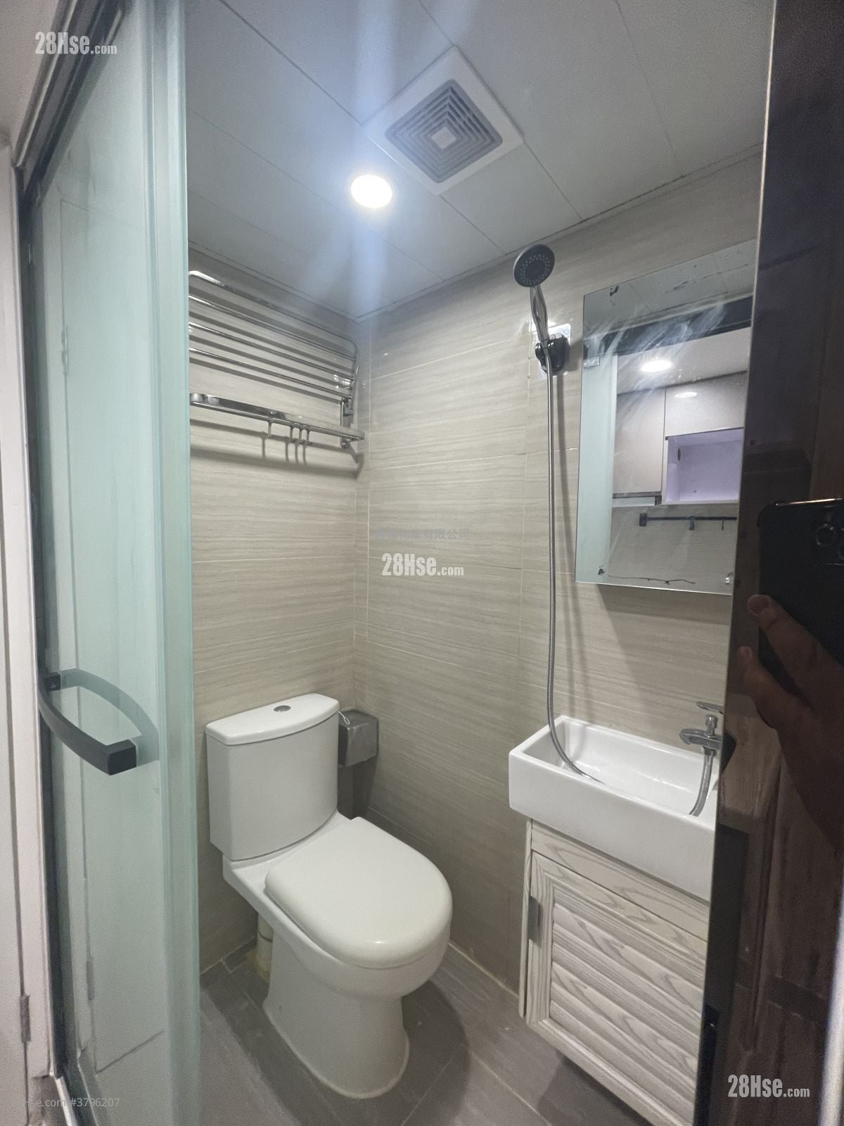 Chinese Mansion Rental 1 Bedroom , 1 Bathroom 170 ft²