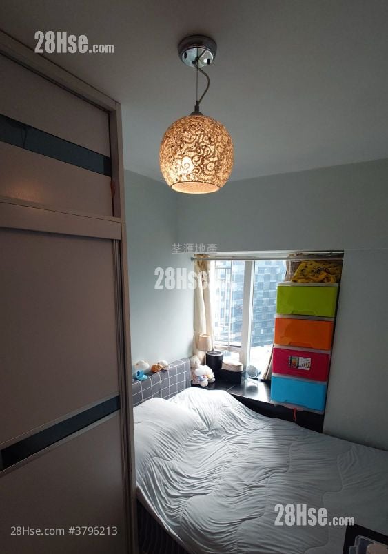 Summit Terrace Sell 481 ft²