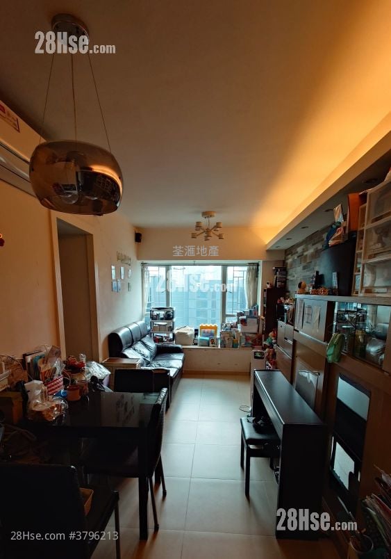 Summit Terrace Sell 481 ft²