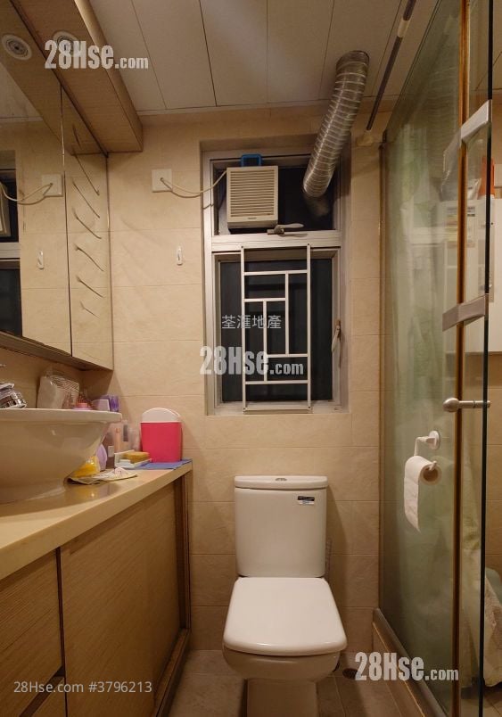 Summit Terrace Sell 481 ft²