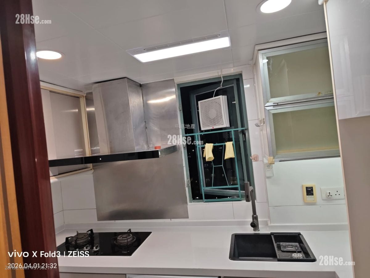 Kingston Lodge Rental 3 Bedrooms , 2 Bathrooms 786 ft²