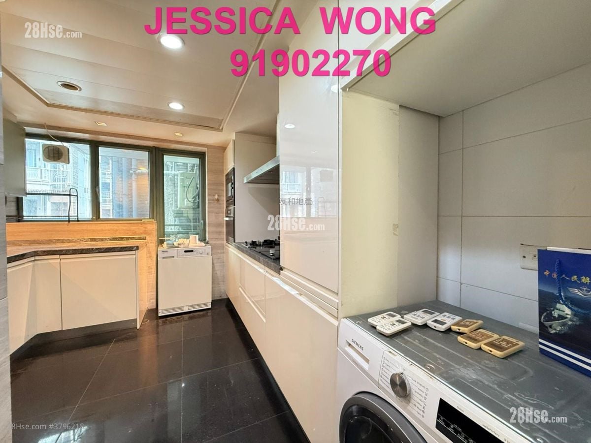 尚御 售盘 4 房 , 3 浴室 1,614 平方尺