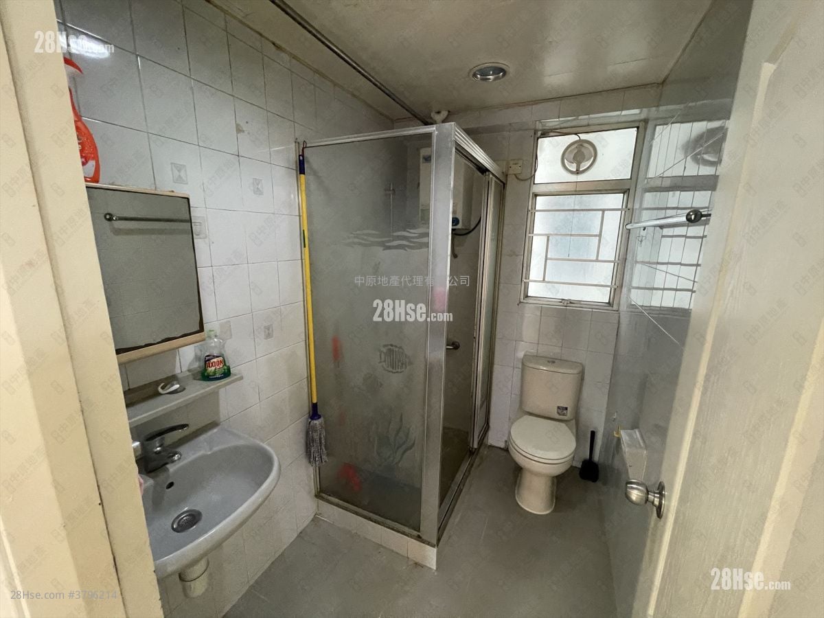 Belvedere Garden Sell 3 Bedrooms , 2 Bathrooms 728 ft²