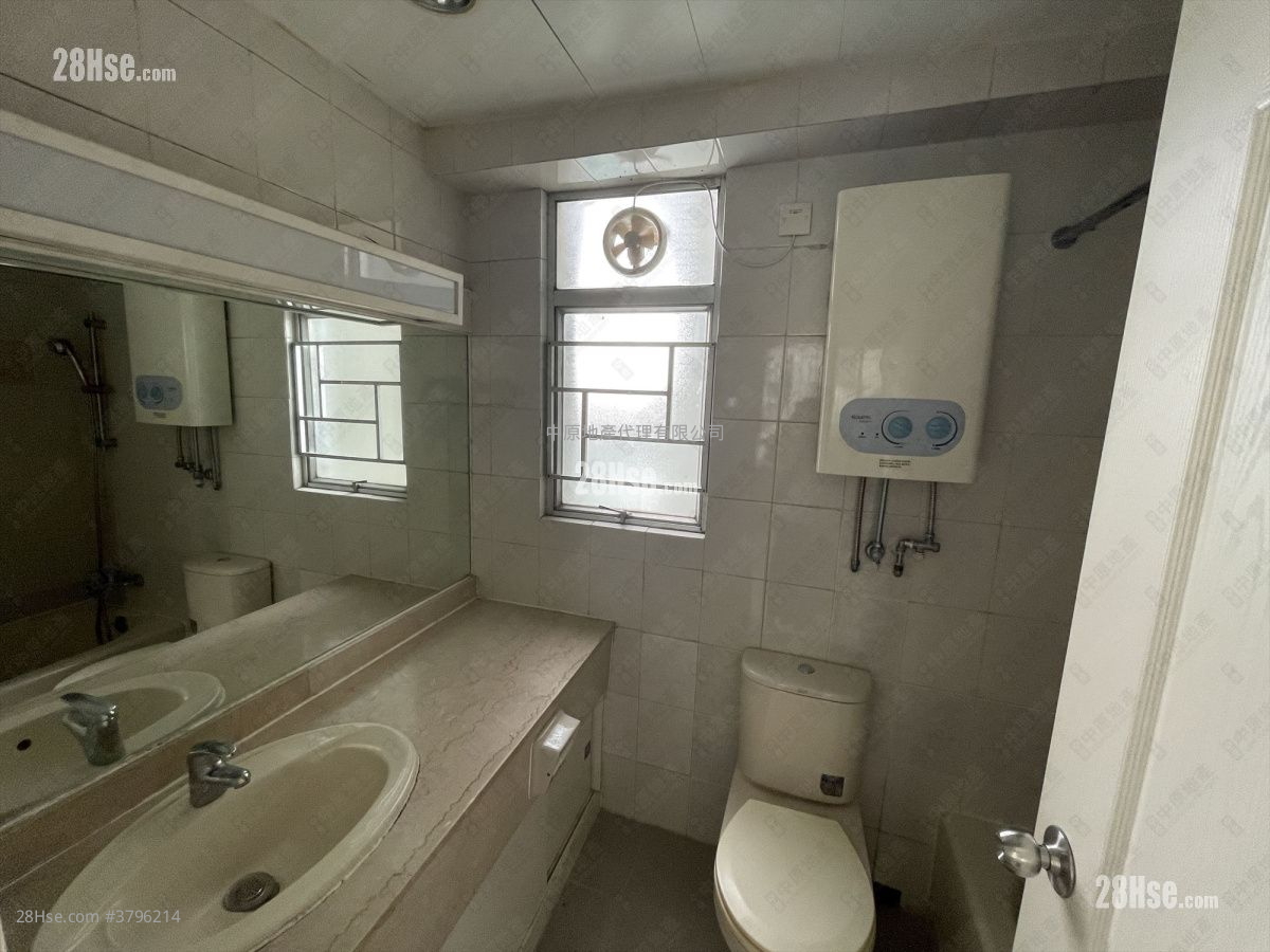 Belvedere Garden Sell 3 Bedrooms , 2 Bathrooms 728 ft²