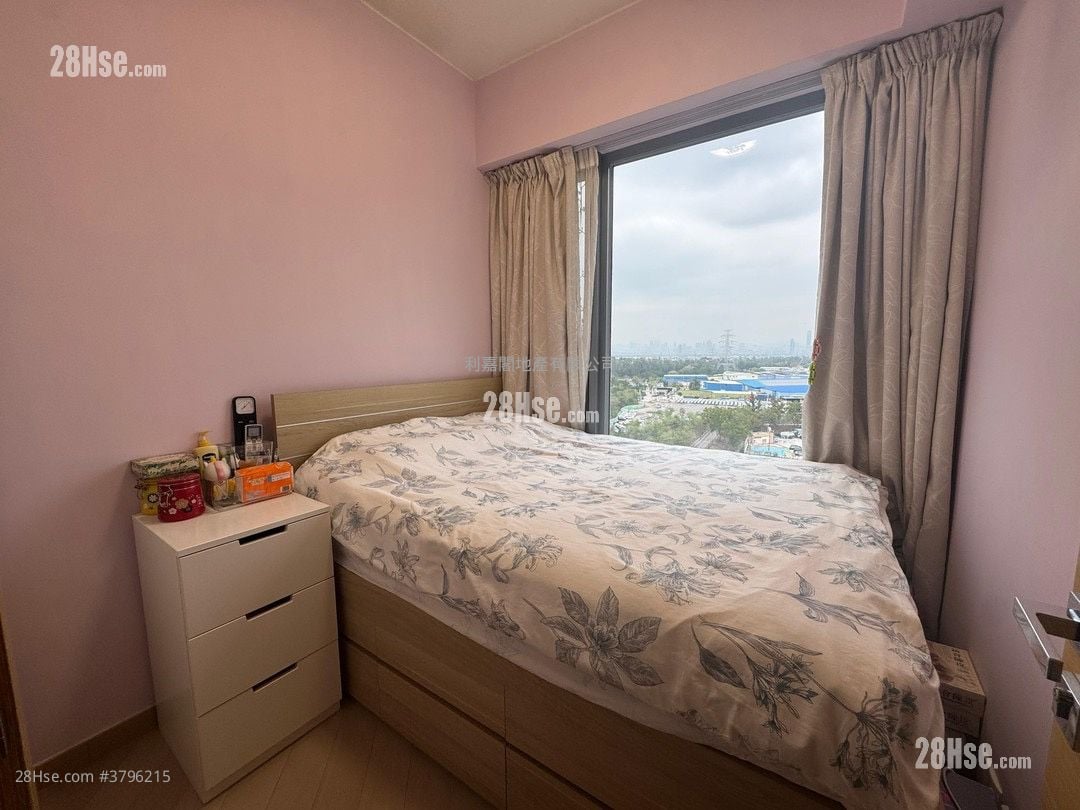 峻峦 售盘 3 房 , 1 浴室 572 平方尺