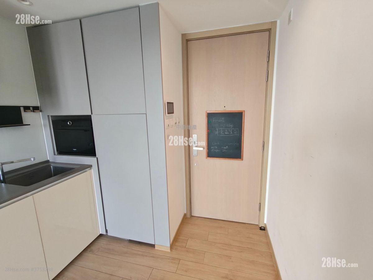 Lp6 Sell 2 Bedrooms , 1 Bathroom 422 ft²