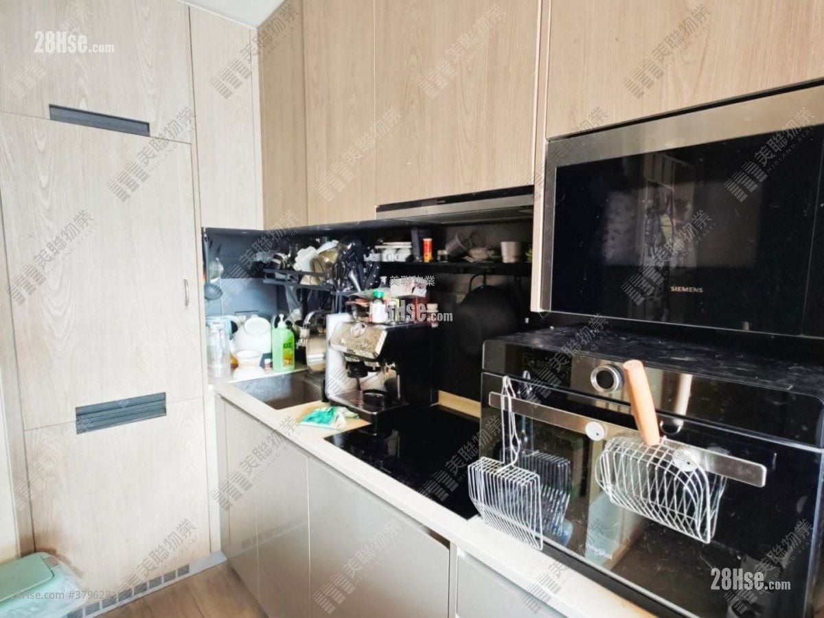 Wings At Sea Sell 1 Bedroom , 1 Bathroom 340 ft²