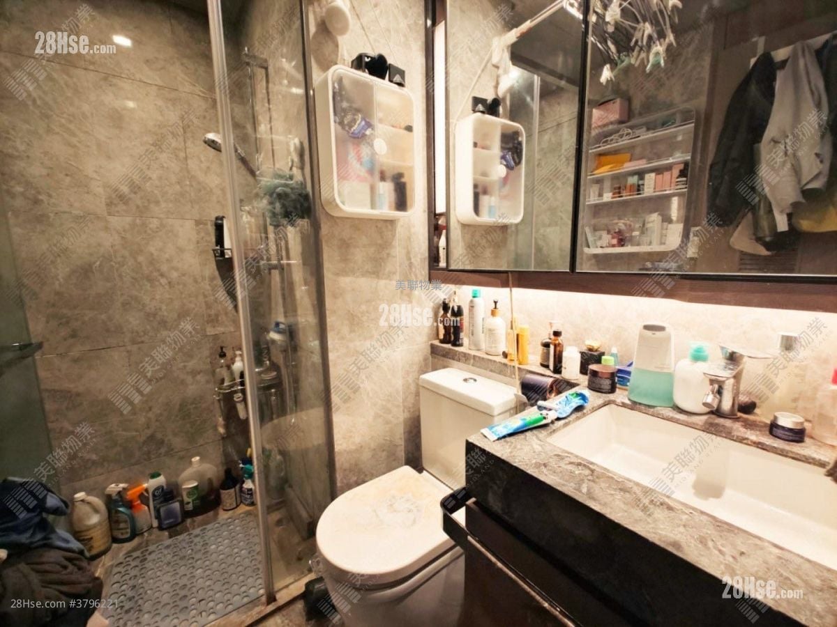 Wings At Sea Sell 1 Bedroom , 1 Bathroom 340 ft²