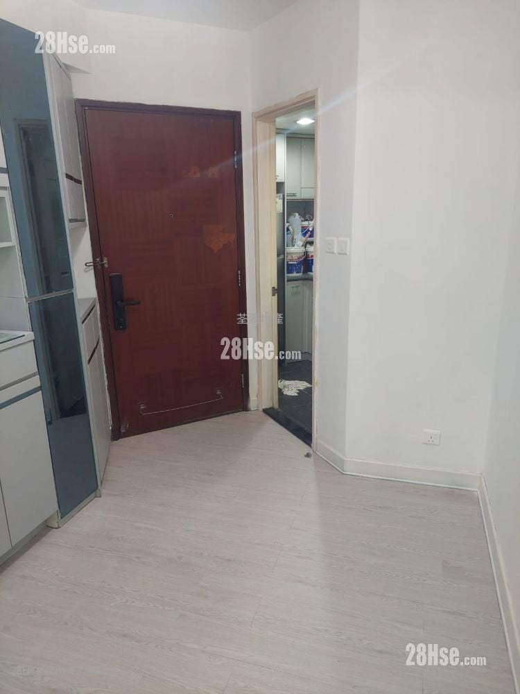 Summit Terrace Rental 2 Bedrooms , 1 Bathroom 424 ft²