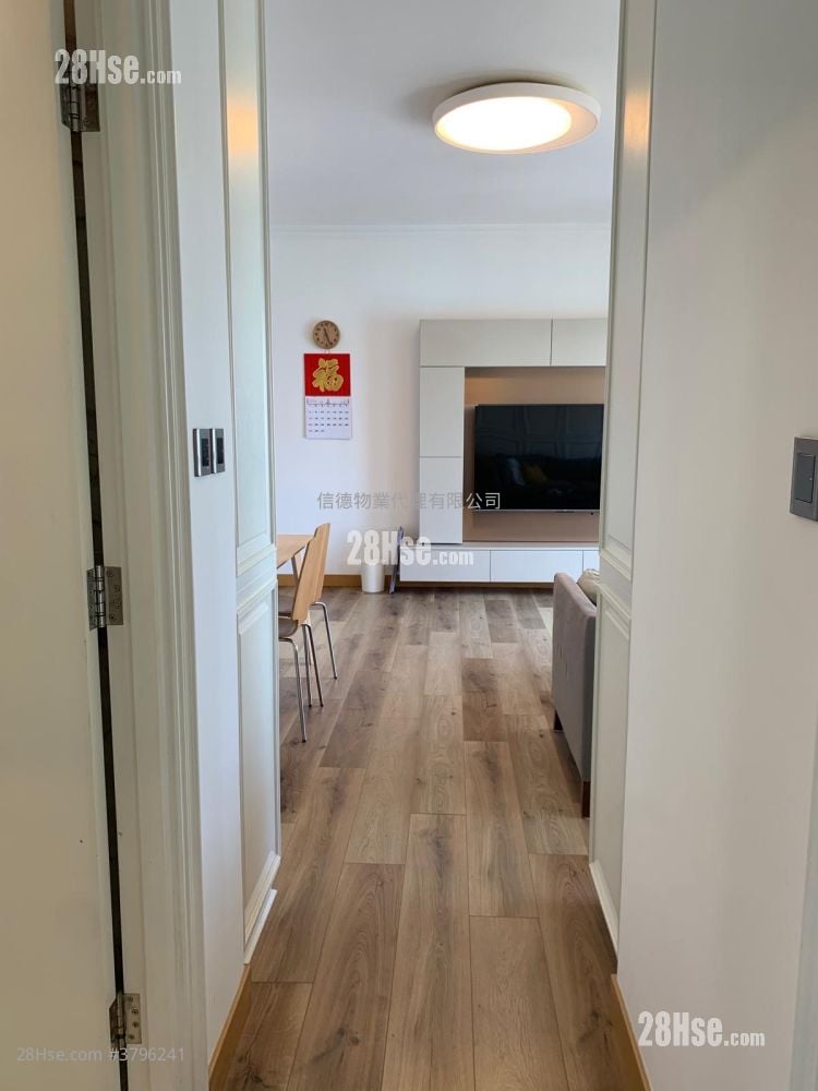 慧云峰 租盘 2 房 , 2 浴室 744 平方尺