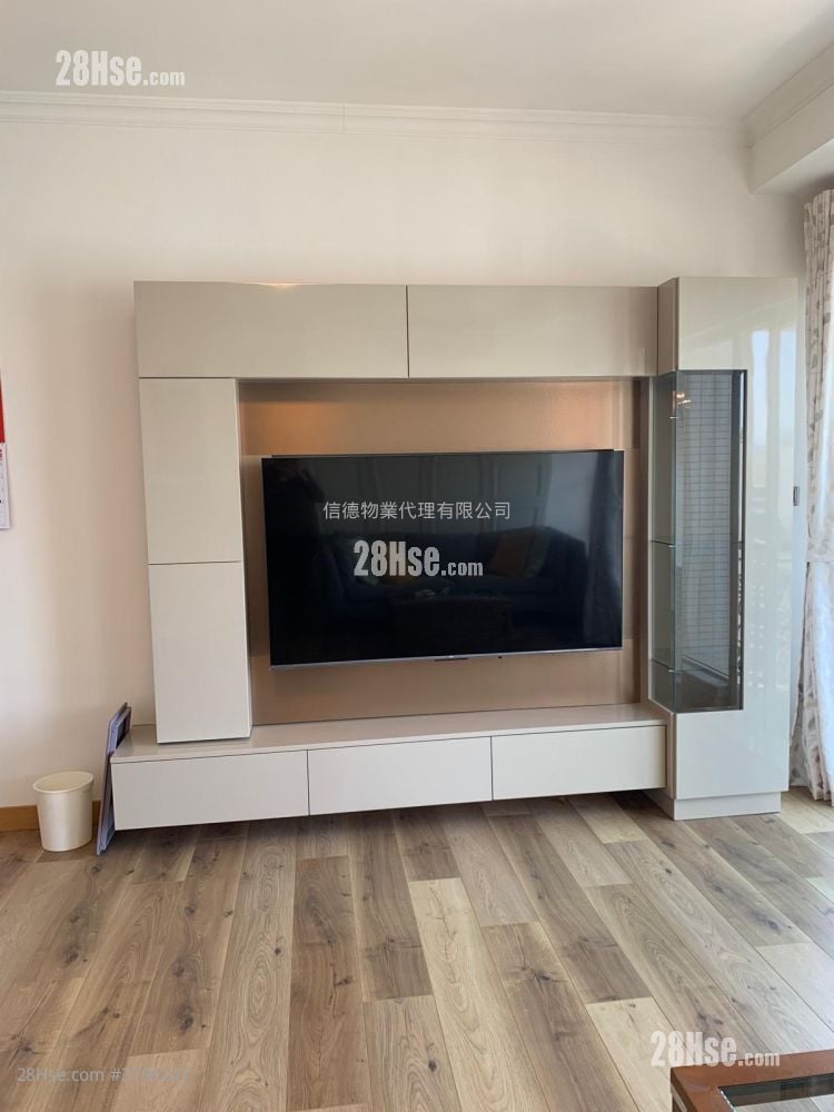 慧云峰 租盘 2 房 , 2 浴室 744 平方尺