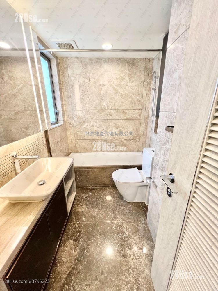 Sea To Sky 售盘 4 房 1,054 平方尺