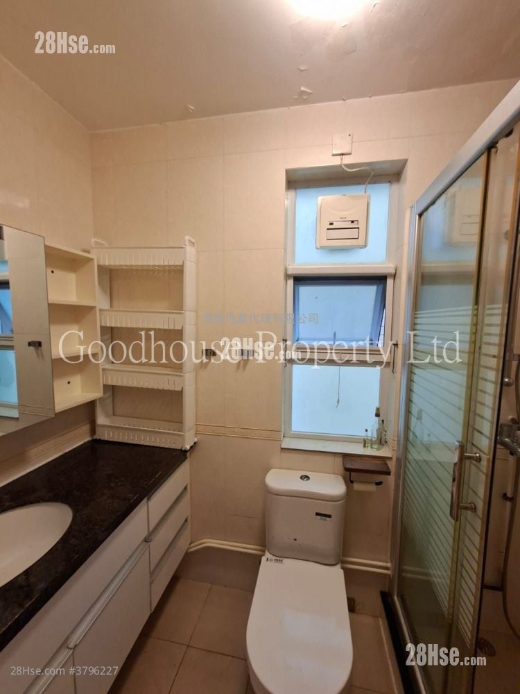 蚝涌新村 租盘 3 房 , 1 浴室 630 平方尺