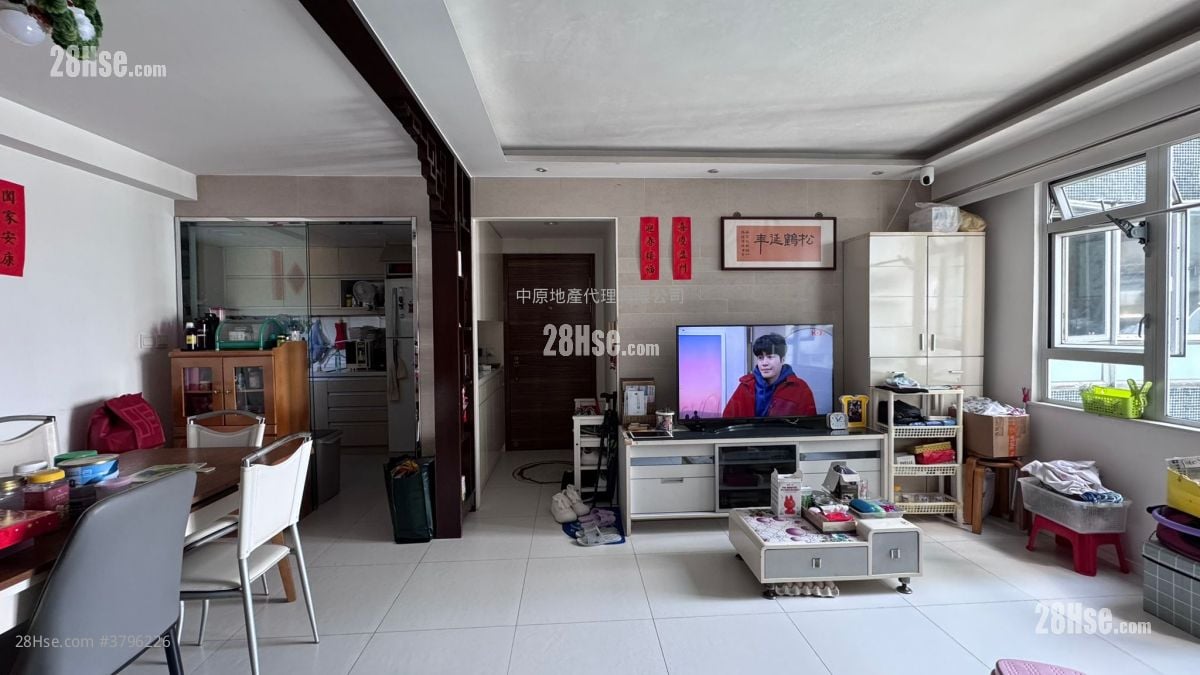 Belvedere Garden Sell 3 Bedrooms , 2 Bathrooms 728 ft²