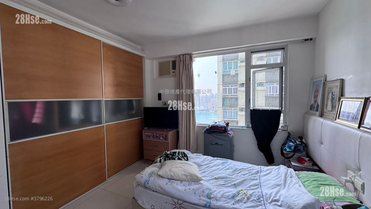 Belvedere Garden Sell 3 Bedrooms , 2 Bathrooms 728 ft²