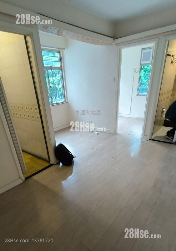 Sun Sing Centre Rental 1 Bedroom , 1 Bathroom 294 ft²