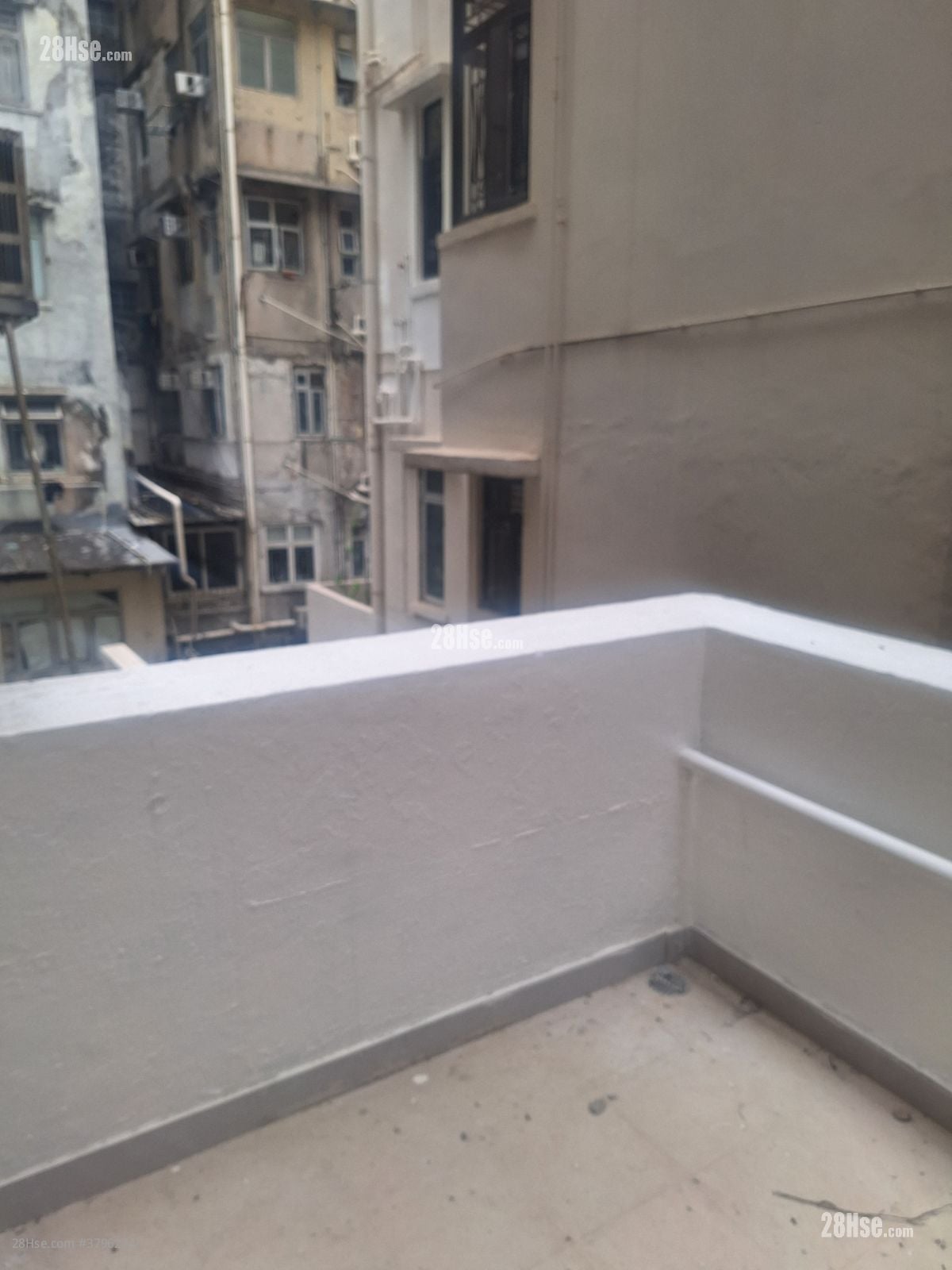 石壁道7A号 租盘 2 房 , 1 浴室 410 平方尺