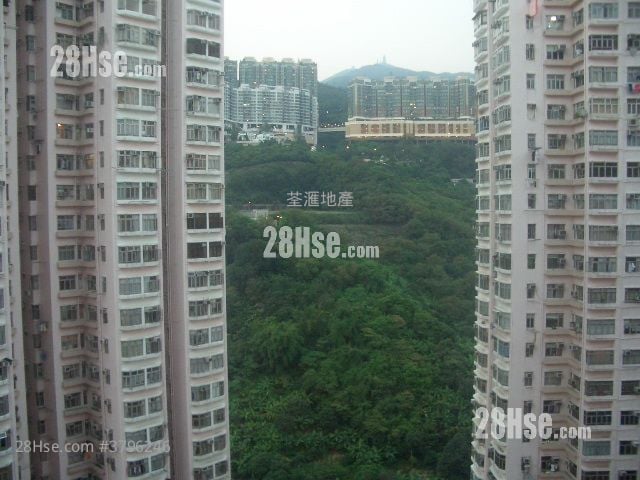 Tsuen Wan Centre Sell 2 Bedrooms , 1 Bathroom 377 ft²
