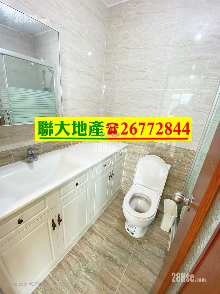 村屋 售盘 3 房 , 2 浴室 630 平方尺