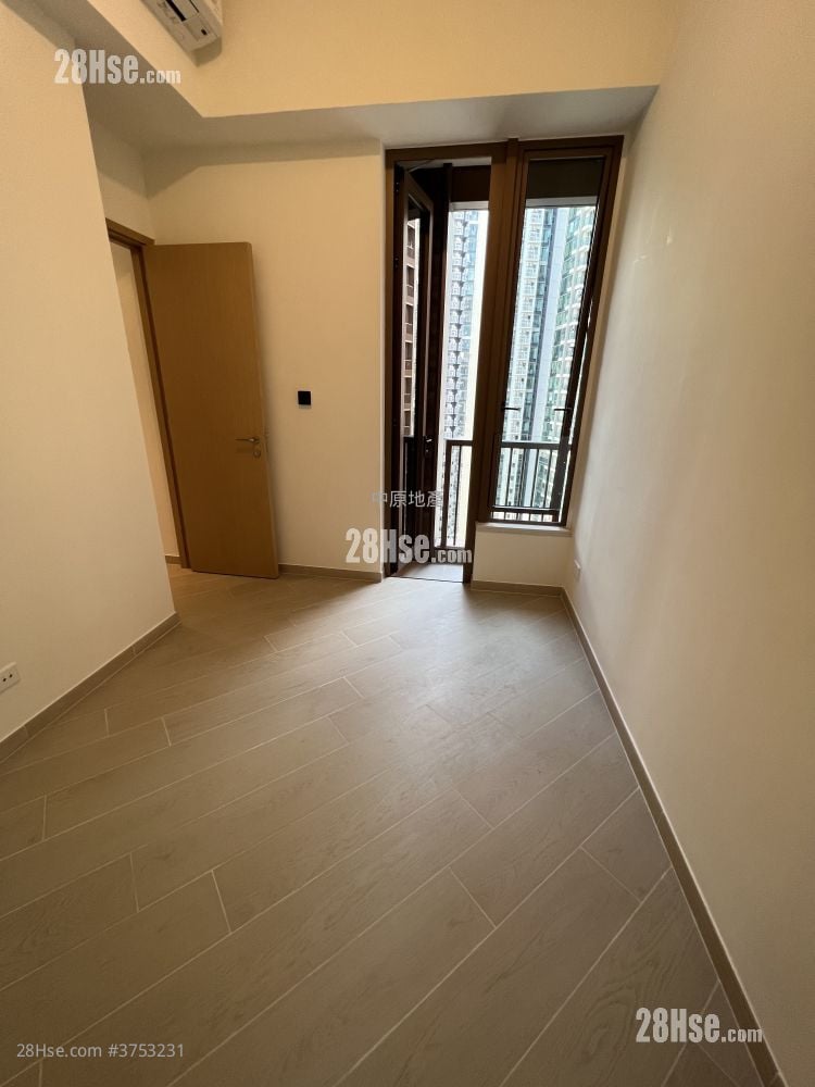 LP10 售盘 2 房 , 1 浴室 484 平方尺