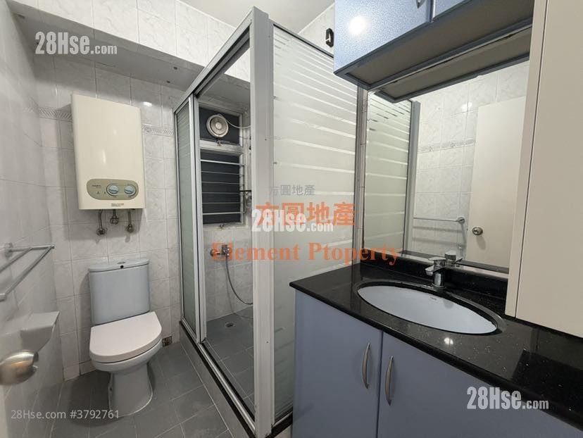 丽港城 租盘 2 房 , 1 浴室 517 平方尺