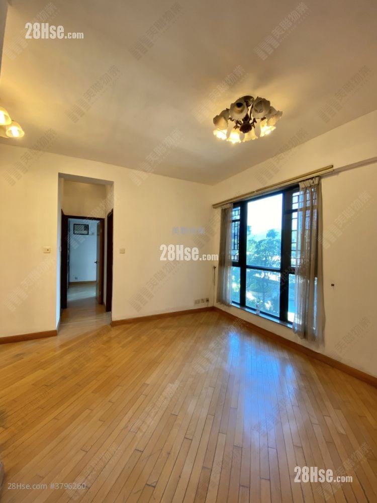 厅: 朗怡居 售盘 2 房 , 1 浴室 531 平方尺