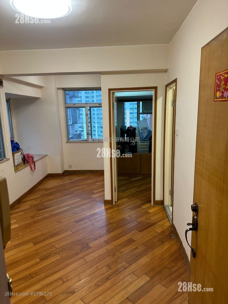 Golden Lion Garden Sell 1 Bedroom , 1 Bathroom 260 ft²